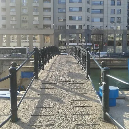 River View *